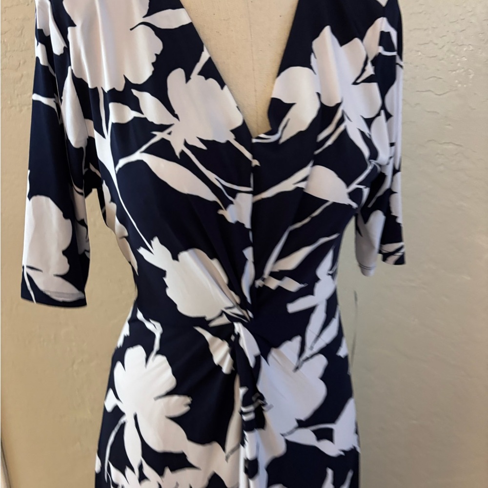 MSK Twist Front Navy Blue Floral V-Neck Midi Dress Sz Med NWT - Picture 7 of 11